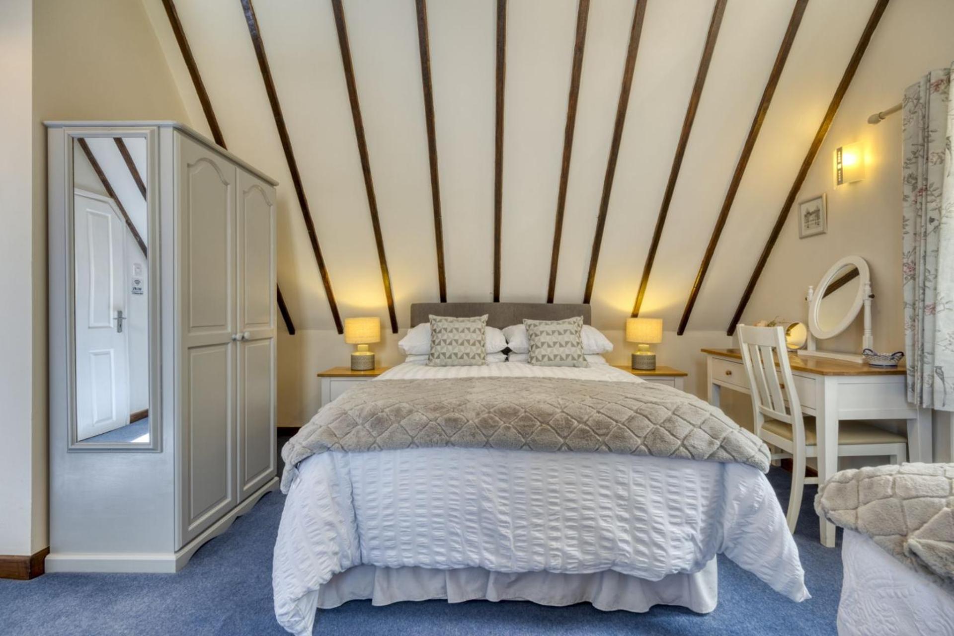 Manor Close Cottage 水上伯顿 外观 照片
